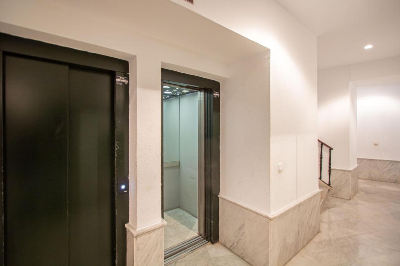 Escapada Romantica, 2 Pax, Centro Historico Sevilla Kültér fotó